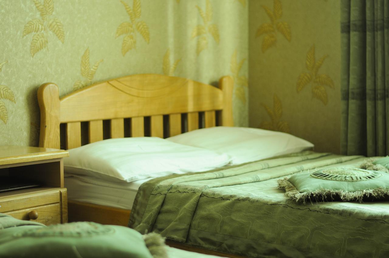 Don Kihot Hotel Novovolyns'k Cameră foto